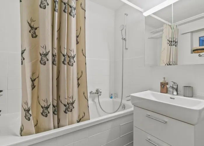 A&y Zum Goldenen Hirsch By Interhome